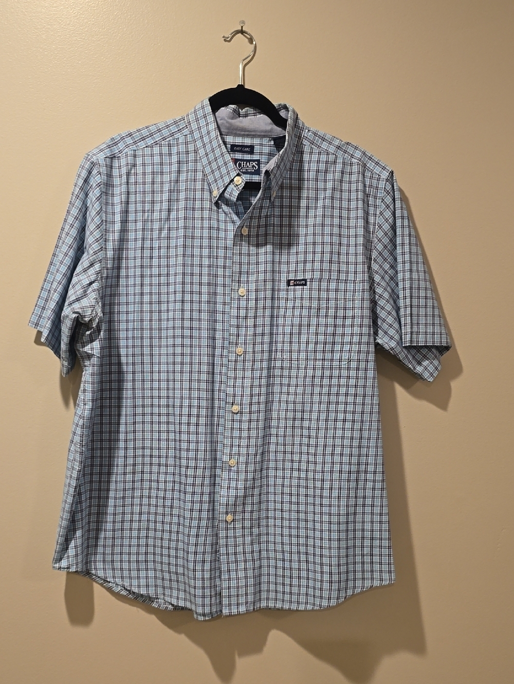 Chaps Men’s Short-Sleeve Button-Down Plaid Shirt - Light Blue & White